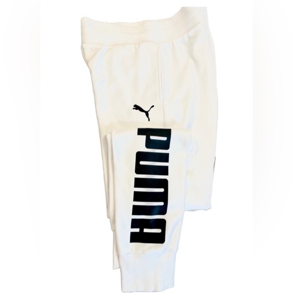 PUMA SET Sweater and Jogger Sweat Pant Set - Picture 9 of 13